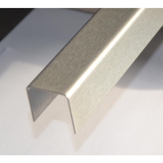 Bonia, Dekor, Listwa wykończeniowa